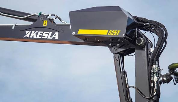 Grúa forestal KESLA 325T para remolque o tractor