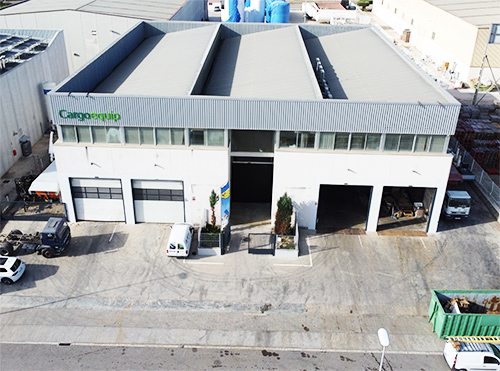 Disponemos de unas insalaciones perfectamente adaptadas a vehiculos industriales.